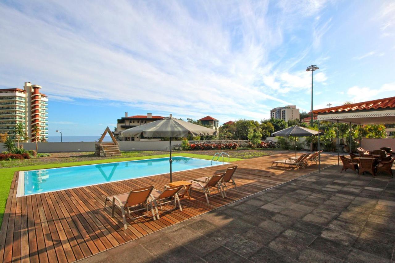 Century House With Private Pool By Hr Madeira Villa Funchal  Buitenkant foto